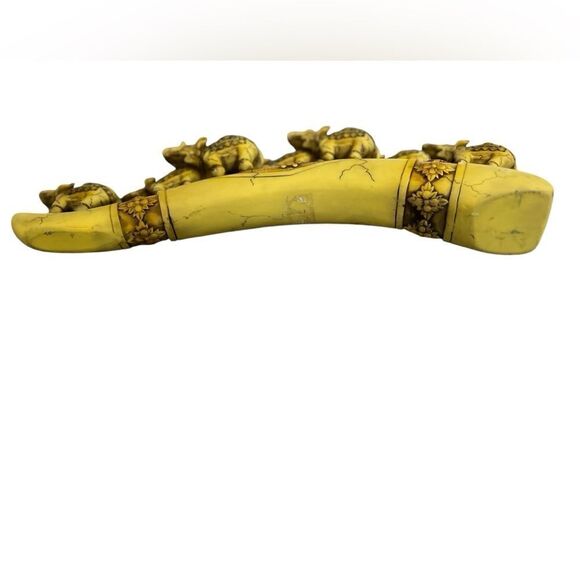 Ebros Faux Wood African Elephant Herd Great Migration Tusk Bridge Figurine -4 - Picture 4 of 6